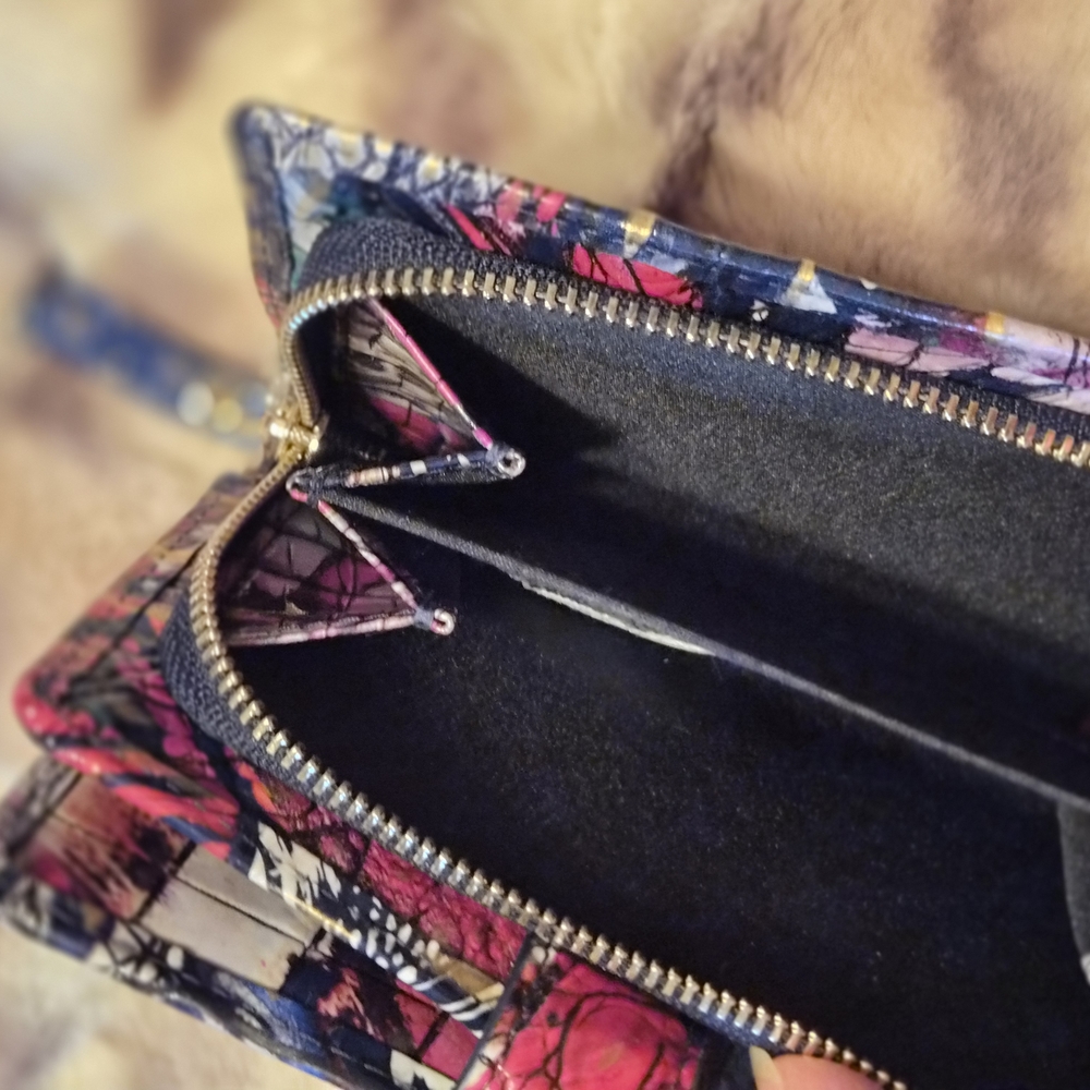 Brahmin Small Caroline And Hannah Wallet - Picture 8 of 8